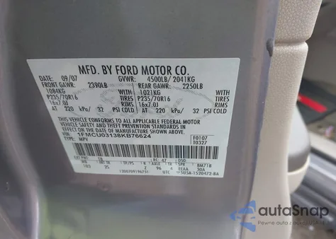 2008 Ford Escape Xlt z USA, uszkodzony, nr VIN 1FMCU03138KB76624